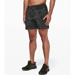 Lululemon X Barry's Stronger As One Surge Shorts Mens Size L Black Athletic EUC